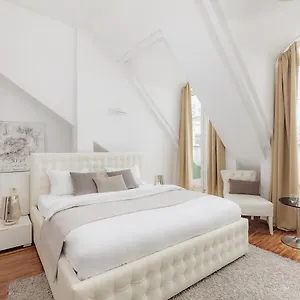 https://vision-apartments-marc-aurel-strasse.vienna-besthotels.com