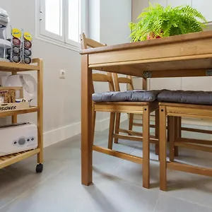  Apartment Circulo De Artistas Spain