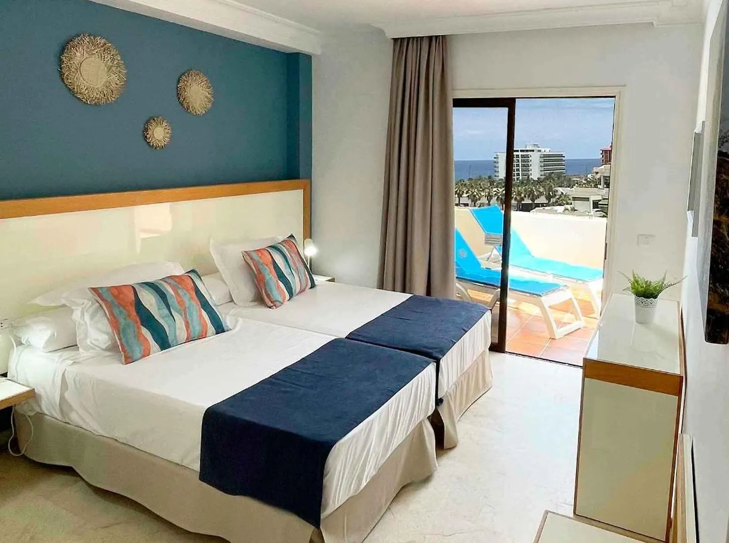 Apartamentos Bahia Playa Puerto de la Cruz  Puerto de la Cruz (Tenerife)